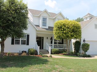 706 Golf Rd, Webb City, MO 64870