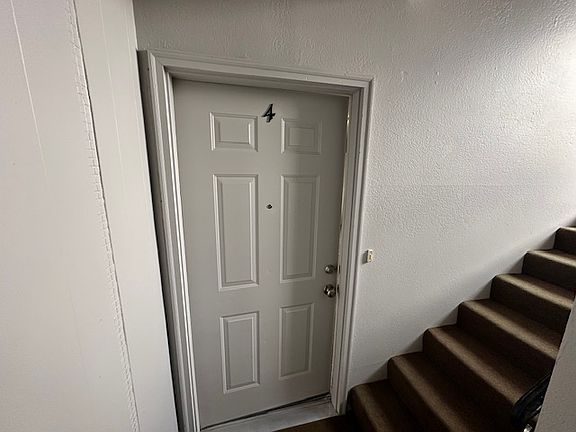 2nd image of 1113 Alford St APT 4