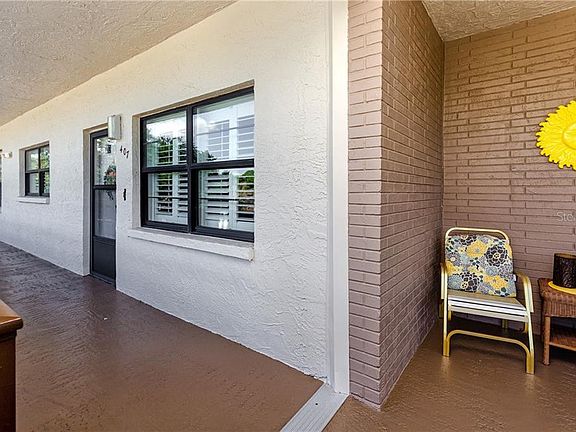 4th image of 6190 80th St N Unit 407
