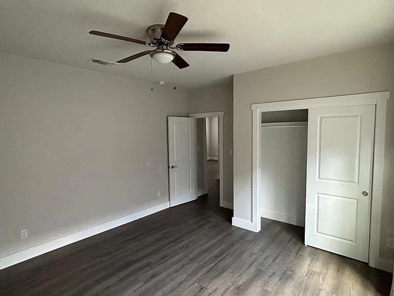 1201 S Palmetto — Photo 11
