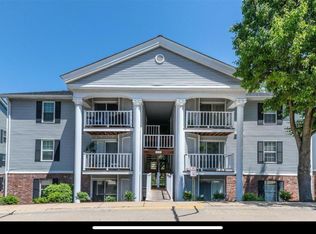 1210 Creve Coeur Crossing Ln APT H, Chesterfield, MO 63017