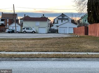 2 E Walnut St, Hanover, PA 17331