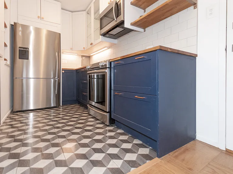1301 Delaware Ave SW #N512 — Photo 4