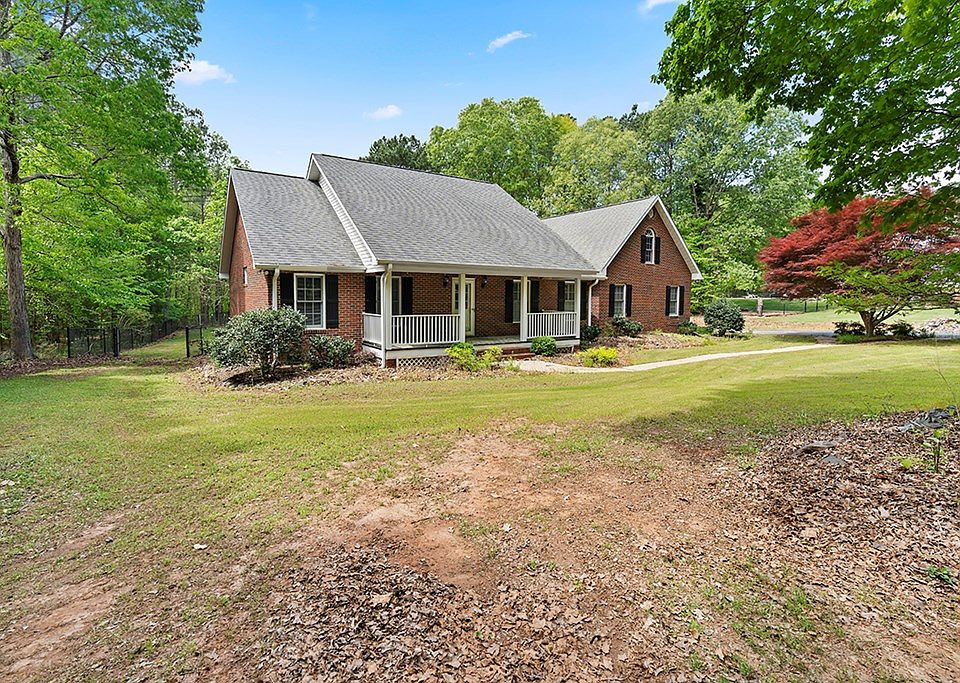 1011 Saddle Hill Rd, Greenwood, SC 29646 Zillow