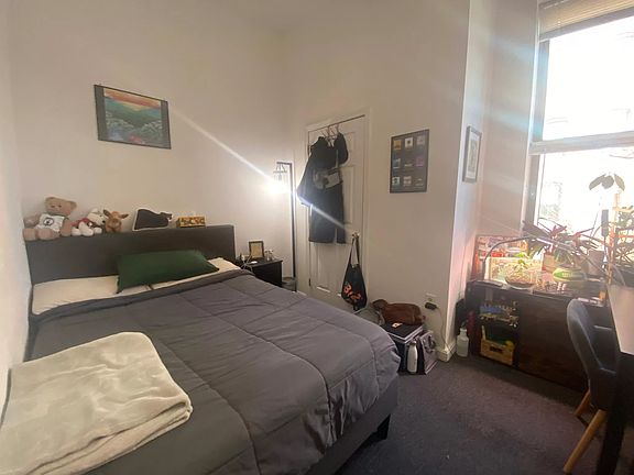 4th image of 170 Northampton St #3C