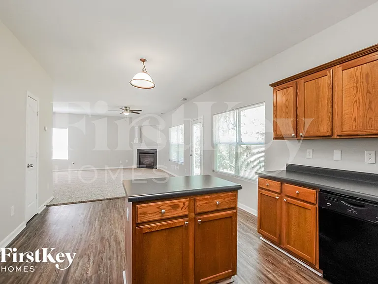7003 Advocator Ln — Photo 8