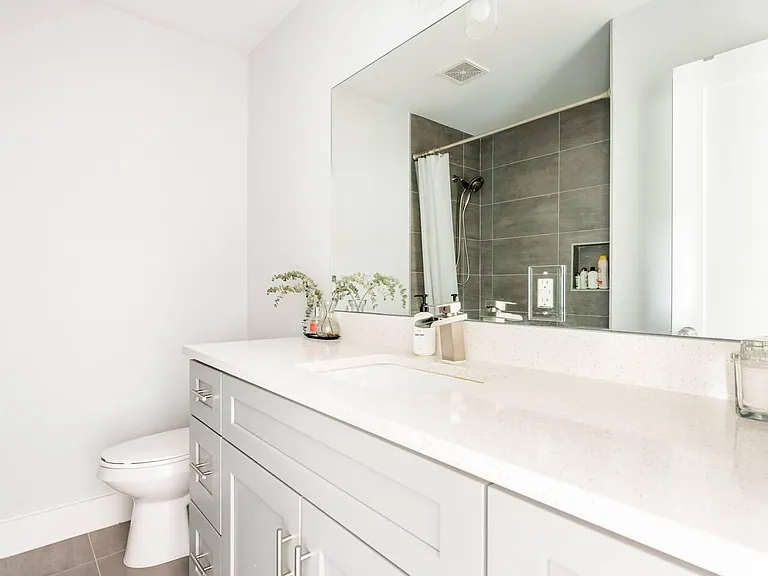 3808 Southway Dr — Photo 9
