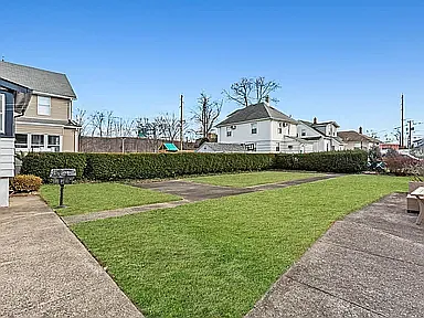 10 Harrison Ave — Photo 4
