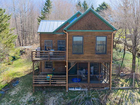 2nd image of 1470 Moody Road