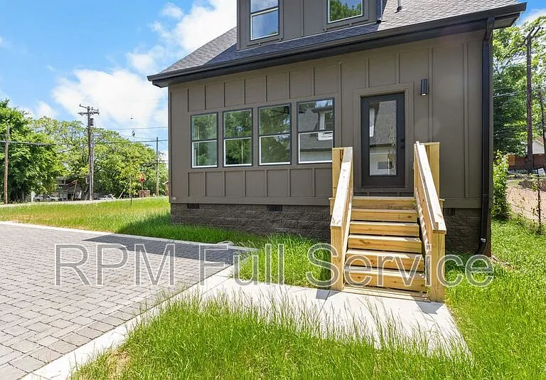 2400 Buchanan St — Photo 48