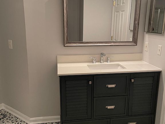 Bath 2 vanity, this is off hall entrance