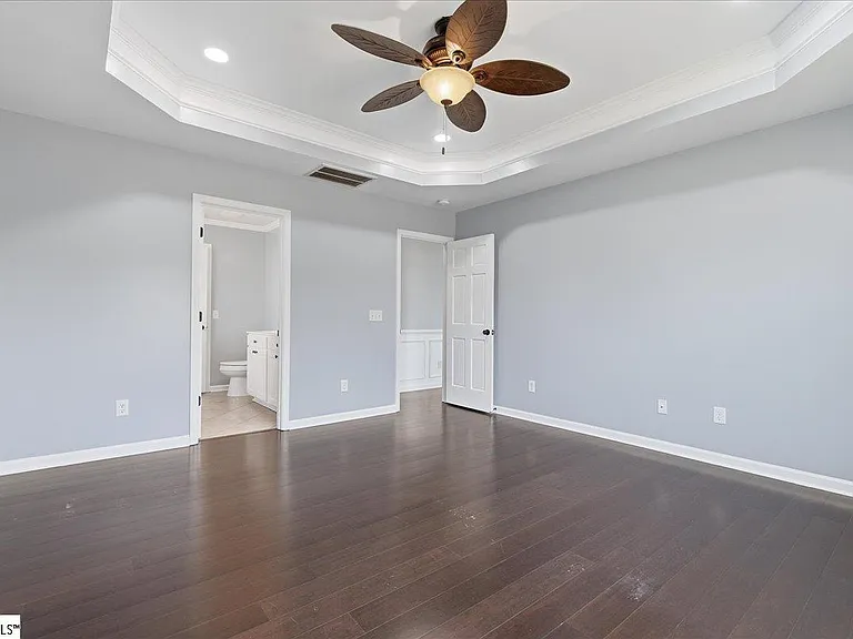 201 Portland Falls Dr — Photo 15