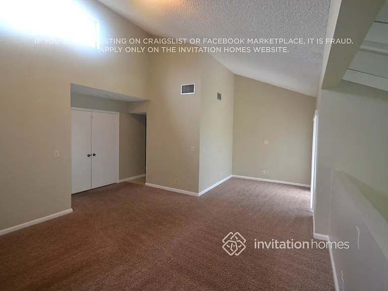 5988 Glendale Dr — Photo 12