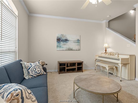5th image of 305 Holleman Dr E APT 1401