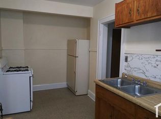 2312 Hecker Ave APT 4, Rockford, IL 61103