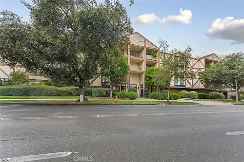 125 N Allen Ave #125 Photo 1