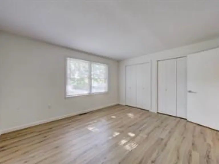 54 Oak St #11 — Photo 20