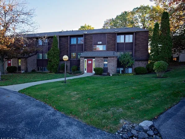 4645 Oakhill Blvd #201, Lorain, OH 44053