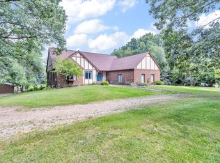 19272 Sandborn Rd, Manchester, MI 48158