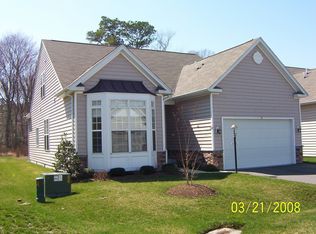 16 Hidden Lake Ct, Berlin, MD 21811