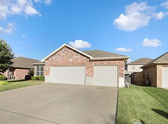 2nd image of 3977 Grizzly Hills Cir