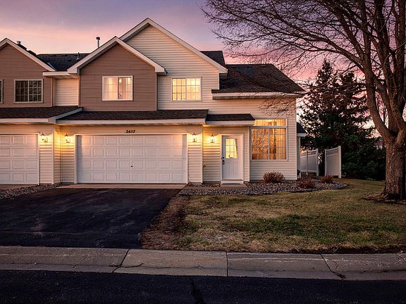 2nd image of 2457 Yellowstone Dr #116