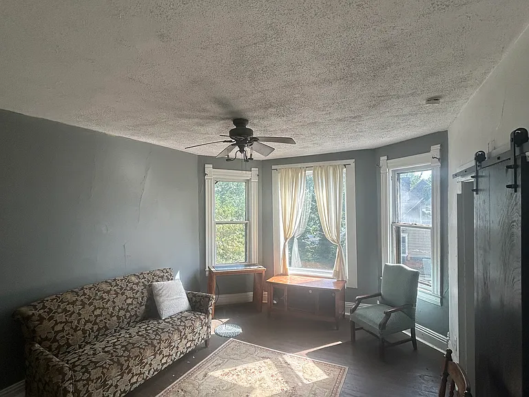 301 Duquesne Ave #2 — Photo 1