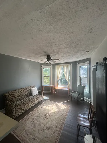 301 Duquesne Ave Photo 1