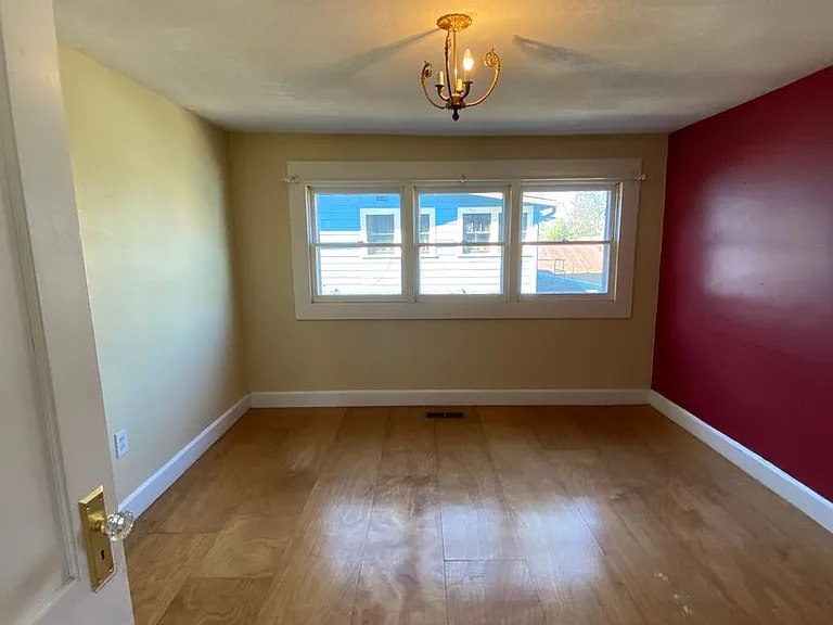 111 Miller Ave — Photo 15