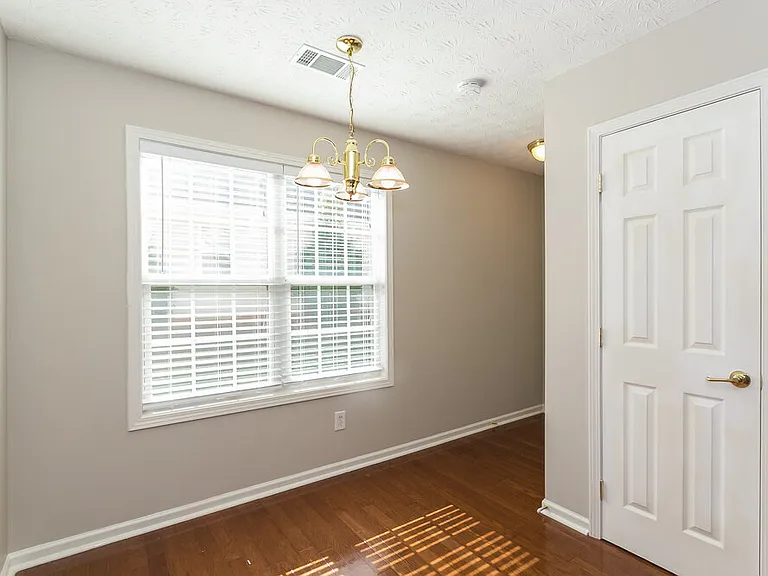 437 Camella Cir — Photo 4