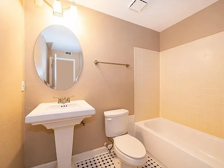 2013 Dixie Belle Dr #F — Photo 14
