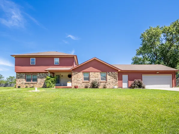 10304 Whispering Winds St, Indianapolis, IN 46234