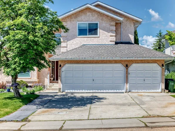 4216 47th St NW, Edmonton, AB T6L 6J5