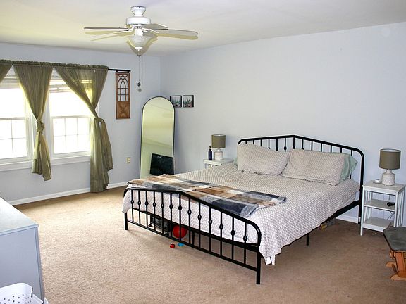 5th image of 59 Redell Dr