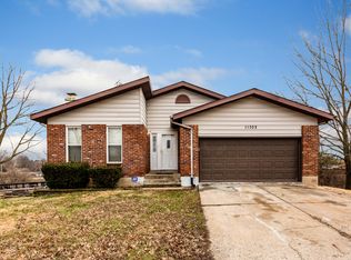 11302 Red River Dr, Saint Louis, MO 63138