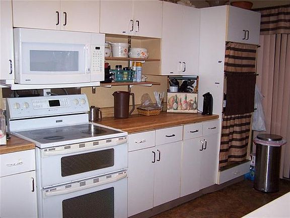 3rd image of 3771 Private Road 3846