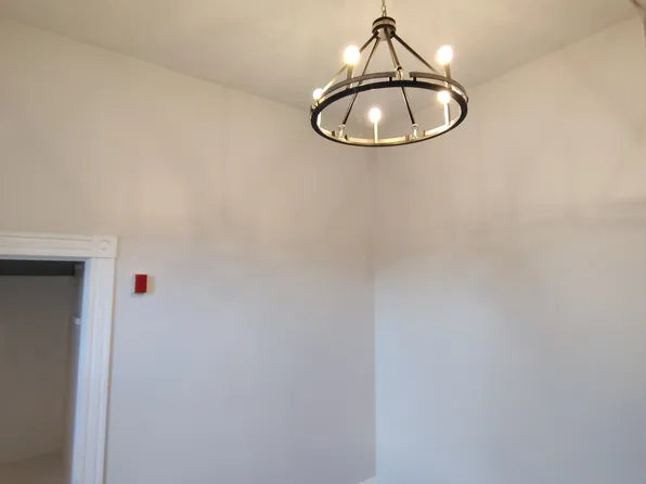 128 Broadway #6, Pawtucket, RI 02860