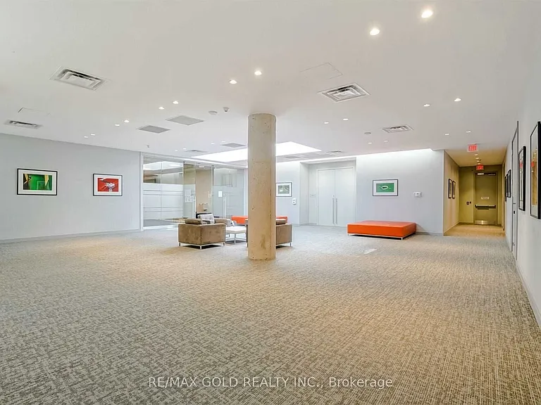 637 Lake Shore Blvd W #513 — Photo 21