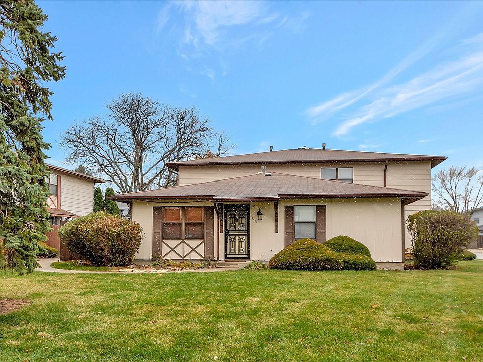 1st image of 4153 191st Ct #4153