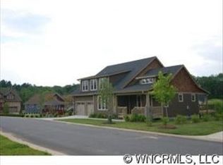 17 Creekside View Dr, Asheville, NC 28804