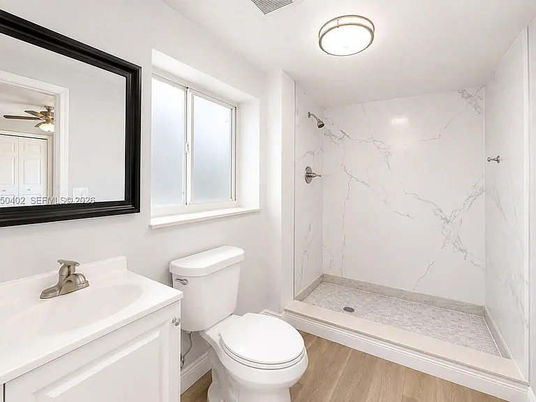 2511 SW 3rd St #B — Photo 6