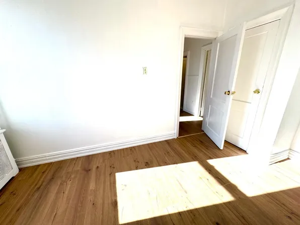 79 Pamrapo Avenue image 11 of 15