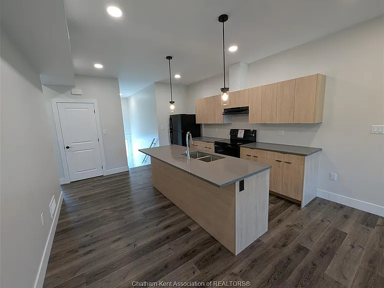 24254 Winter Line Rd #4A — Photo 3