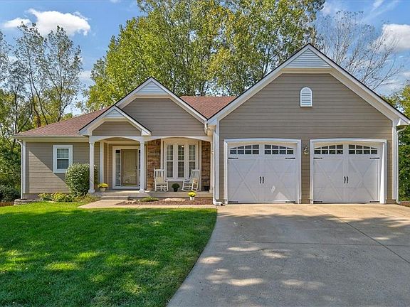 2nd image of 18401 E 10th Terrace Ct N