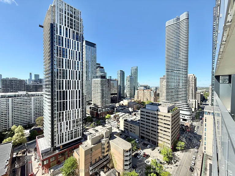 28 Wellesley St E #2204 — Photo 6
