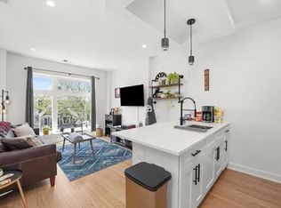 4129 N Saint Louis Ave APT 3, Chicago, IL 60618