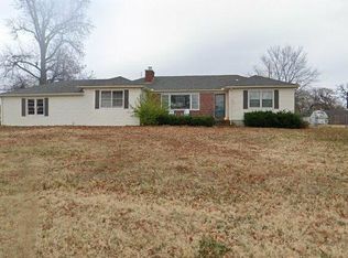 727 N Nettleton Ave, Bonner Springs, KS 66012