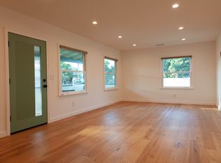 205 Pacific St, Tustin, CA 92780