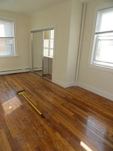 6 Lincoln Ave Photo 1