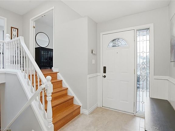 3rd image of 676 Woodview Rd